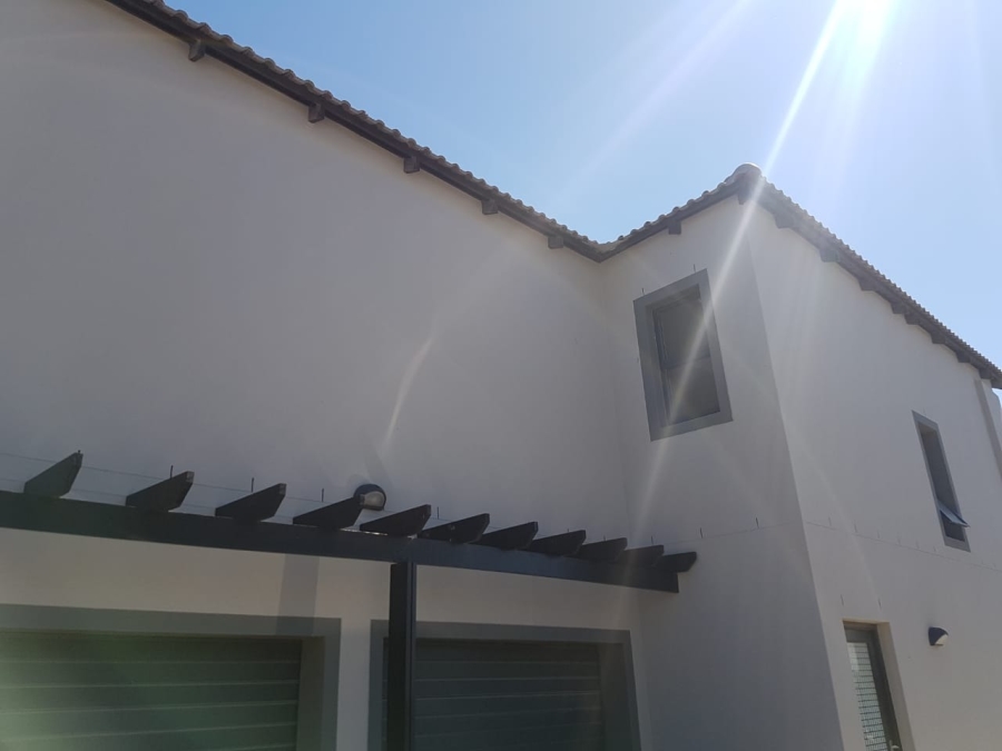 To Let 3 Bedroom Property for Rent in Parklands North Western Cape